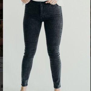 Carly Jean Los Angeles Miller jeans